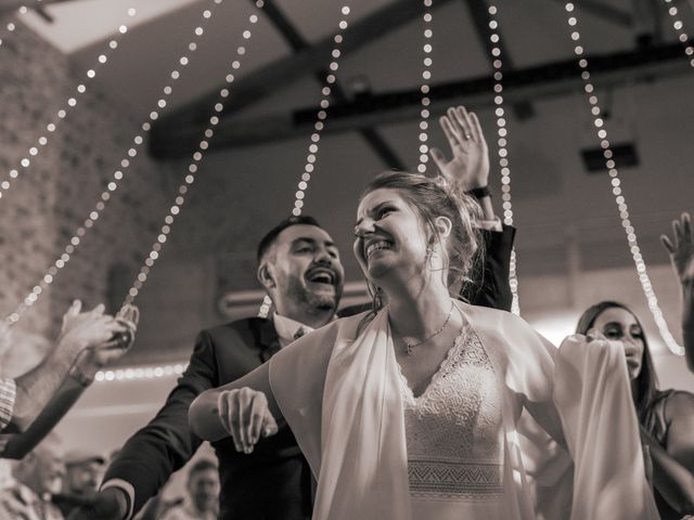 Le mariage de Antoine et Laure à Saint-Germain-Lembron, Puy-de-Dôme 14