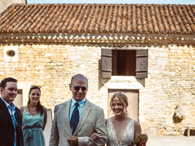 Le mariage de Luc et Chloe à Négrondes, Dordogne 65