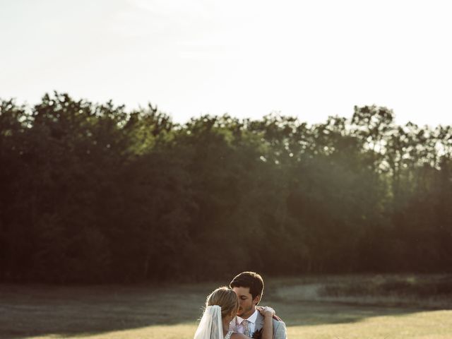 Le mariage de Luc et Chloe à Négrondes, Dordogne 134