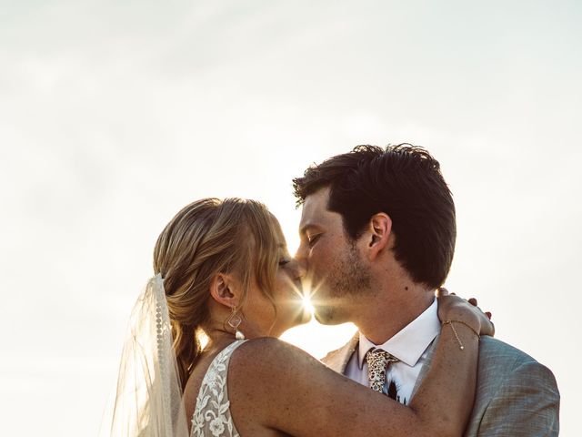 Le mariage de Luc et Chloe à Négrondes, Dordogne 137