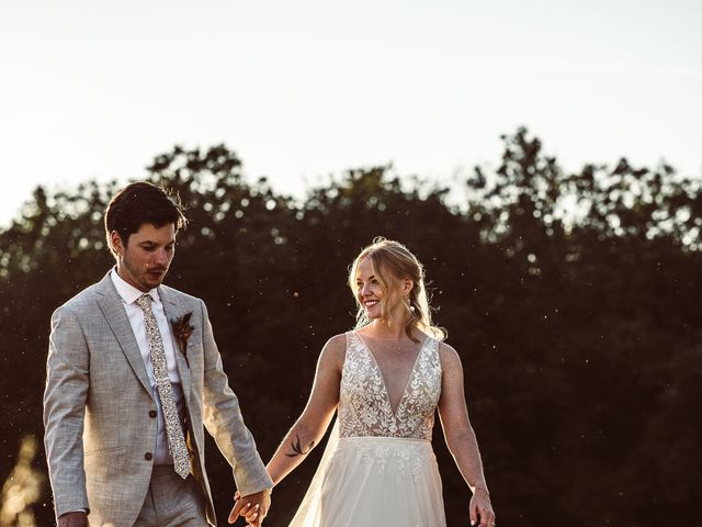 Le mariage de Luc et Chloe à Négrondes, Dordogne 143