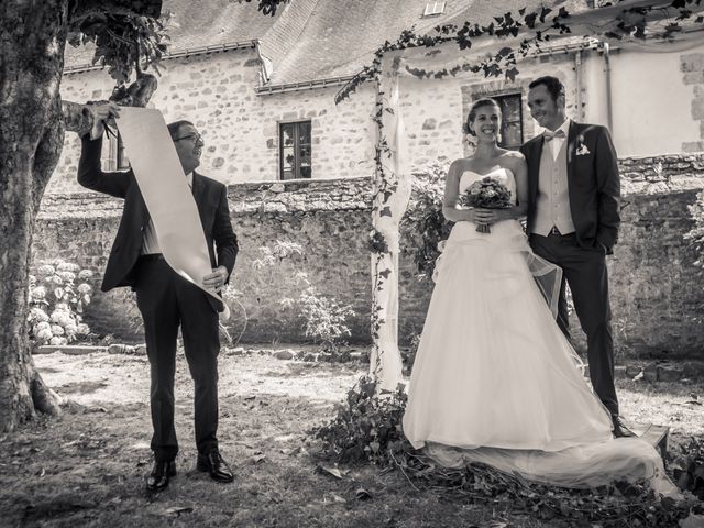 Le mariage de Loïc et Jessica à Port-Louis, Morbihan 11