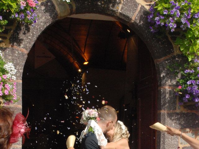 Le mariage de Stéphane et Claire à La Chapelle-Thouarault, Ille et Vilaine 3