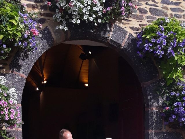 Le mariage de Stéphane et Claire à La Chapelle-Thouarault, Ille et Vilaine 7