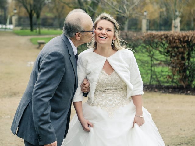 Le mariage de Adrien et Sophie à Carrières-sur-Seine, Yvelines 35