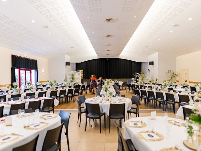 Le mariage de Anthony et Carine à Boufféré, Vendée 30