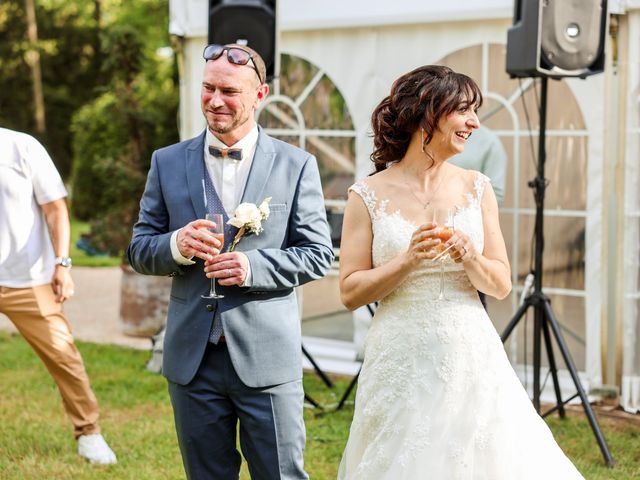 Le mariage de Tanguy et Sophie à Achères-la-Forêt, Seine-et-Marne 75