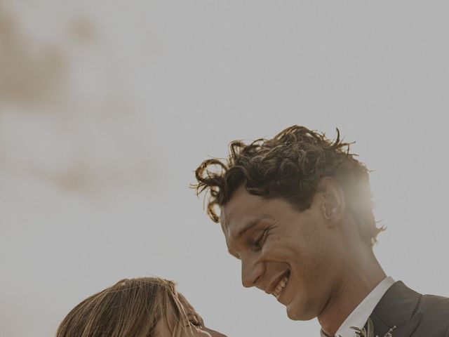 Le mariage de Charles et Mathilde à Rochefort-du-Gard, Gard 6