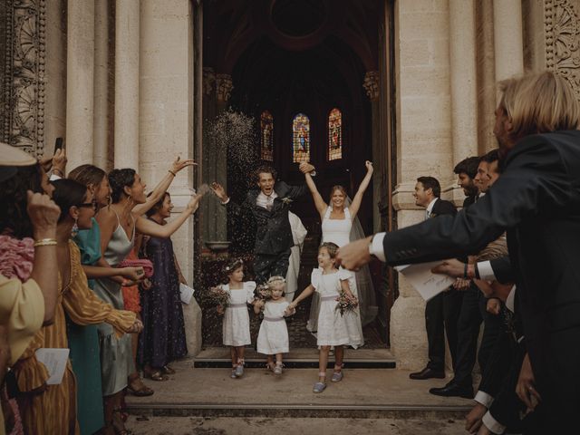 Le mariage de Charles et Mathilde à Rochefort-du-Gard, Gard 41