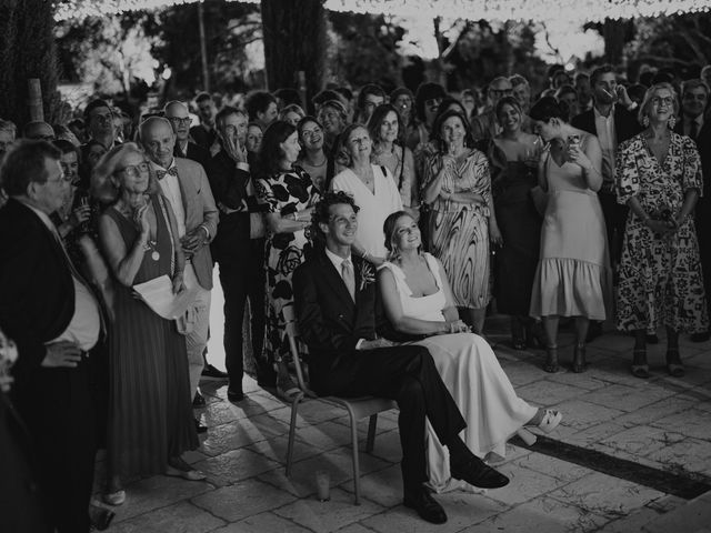 Le mariage de Charles et Mathilde à Rochefort-du-Gard, Gard 63