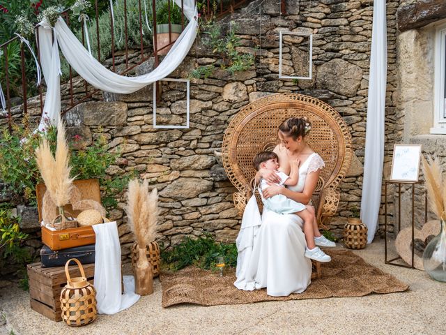 Le mariage de Geoffrey et Anaïs à Entrechaux, Vaucluse 21