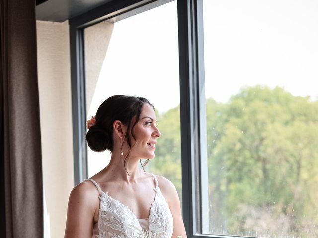 Le mariage de Corentin et Alexandra à Saint-Aubin-des-Ormeaux, Vendée 15