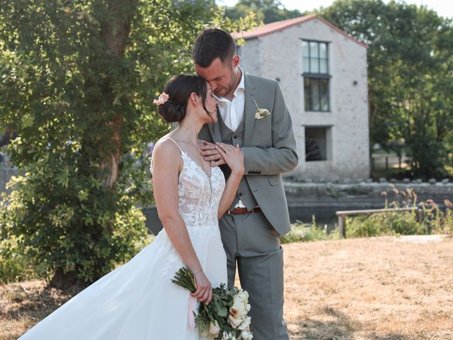 Le mariage de Corentin et Alexandra à Saint-Aubin-des-Ormeaux, Vendée 2