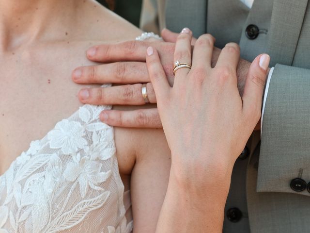 Le mariage de Corentin et Alexandra à Saint-Aubin-des-Ormeaux, Vendée 32