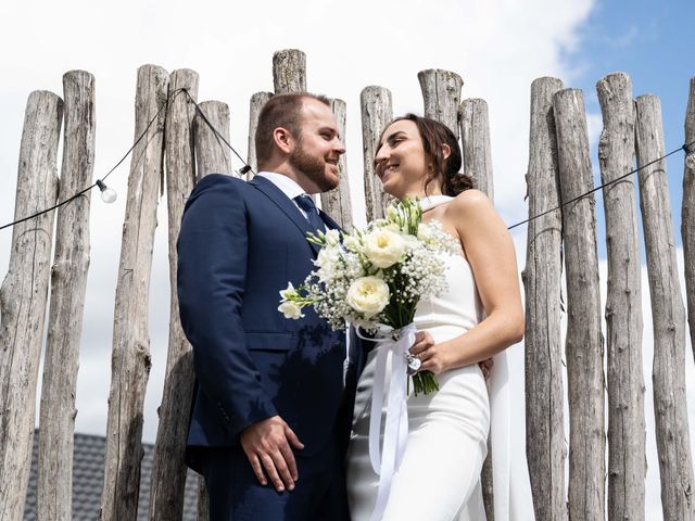 Le mariage de Martin et Marie à Lieu-Saint-Amand, Nord 19