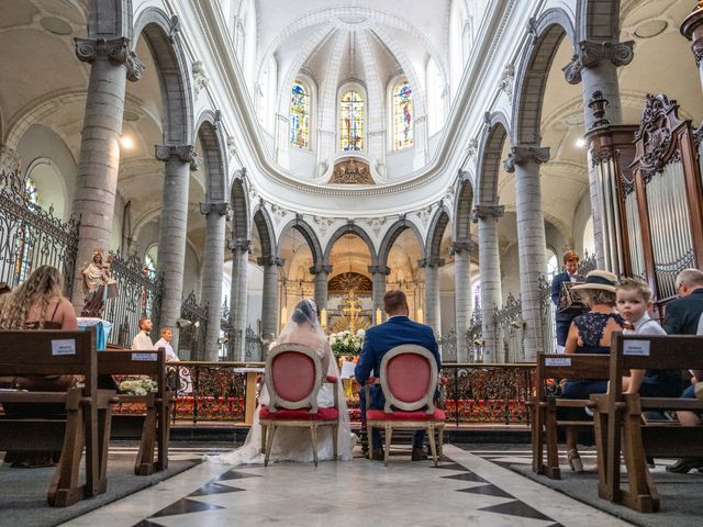 Le mariage de Martin et Marie à Lieu-Saint-Amand, Nord 34
