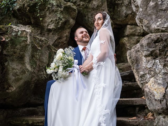 Le mariage de Martin et Marie à Lieu-Saint-Amand, Nord 44