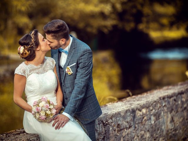 Le mariage de Romain et Juliette à Baume-les-Dames, Doubs 49