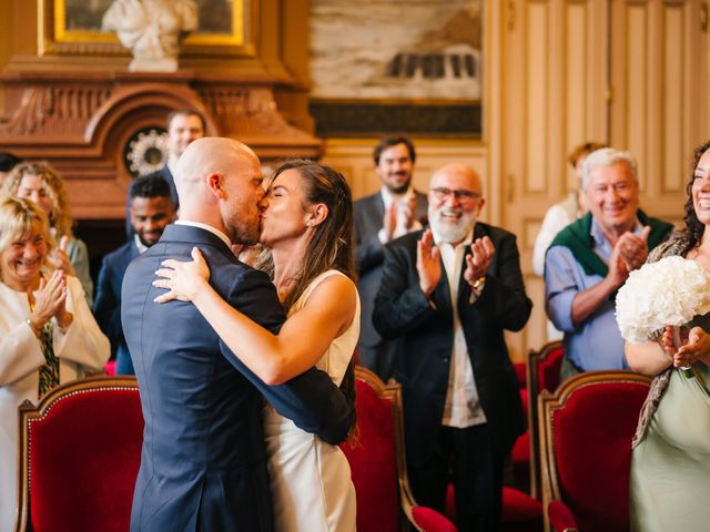 Le mariage de Alix et Sabina à Paris, Paris 9