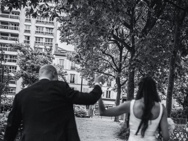 Le mariage de Alix et Sabina à Paris, Paris 15