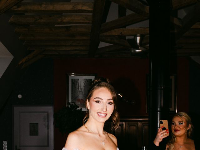 Le mariage de Thomas et Florence à Vernantes, Maine et Loire 17