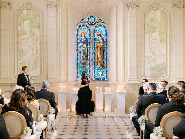 Le mariage de Thomas et Florence à Vernantes, Maine et Loire 32