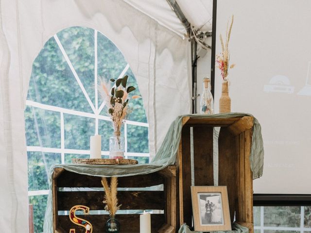 Le mariage de Sébastien et Chrystel à Échiré, Deux-Sèvres 18