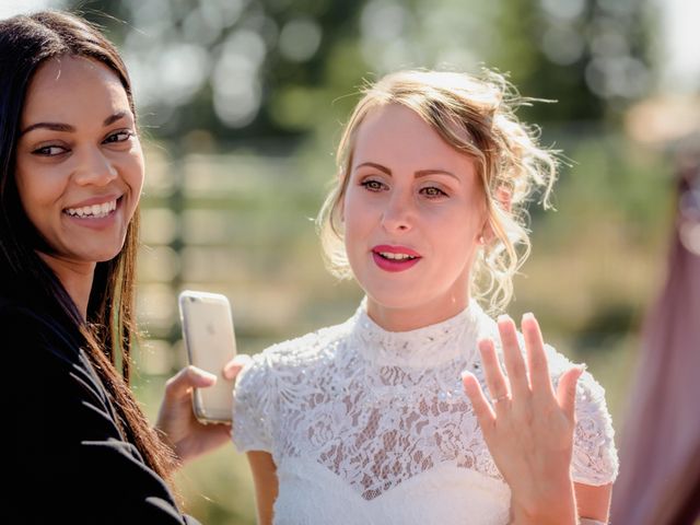 Le mariage de Giovanni et Lucie à Avensan, Gironde 9