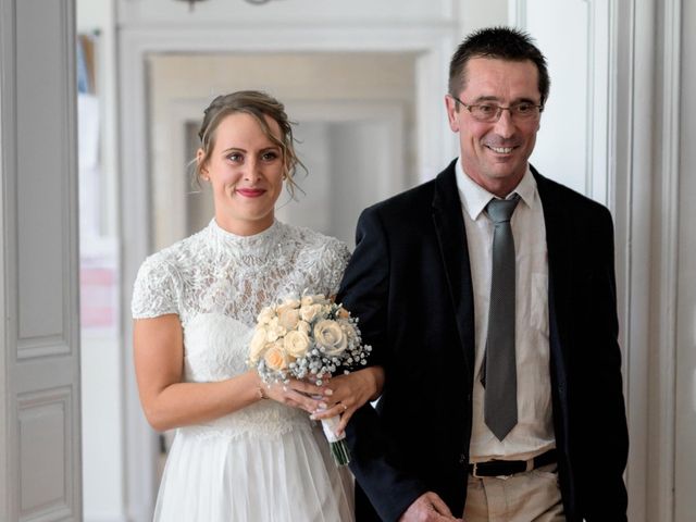 Le mariage de Giovanni et Lucie à Avensan, Gironde 11