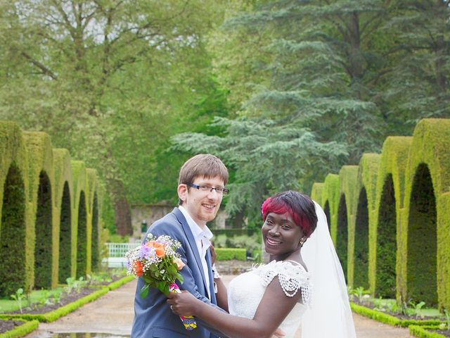 Le mariage de Grégoire et Leila à Bourges, Cher 9