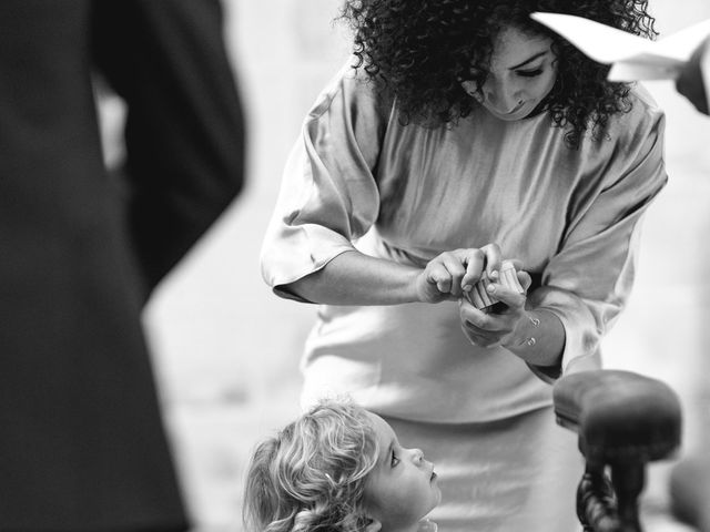 Le mariage de Paul et Mégane à Sainte-Croix-Grand-Tonne, Calvados 33