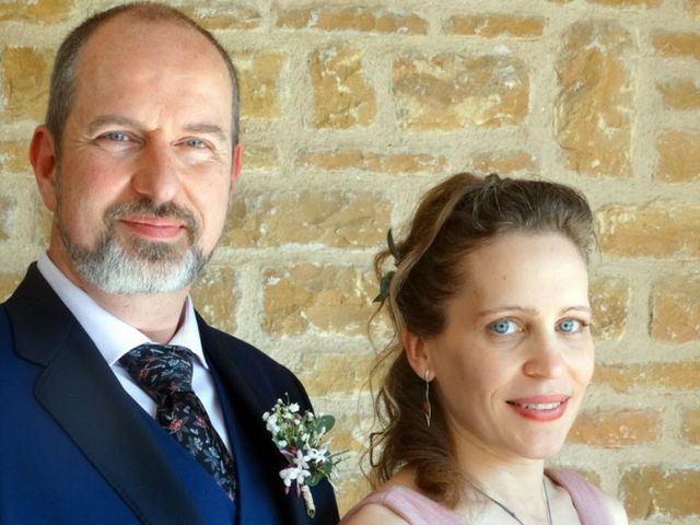 Le mariage de Guillaume  et Marina à Lozanne, Rhône 2