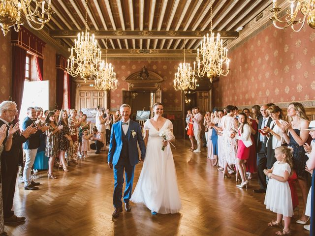 Le mariage de Benjamin et Olivia à Saint-Laurent-de-la-Prée, Charente Maritime 2