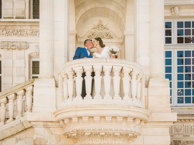 Le mariage de Benjamin et Olivia à Saint-Laurent-de-la-Prée, Charente Maritime 11