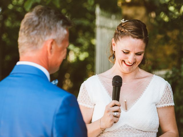 Le mariage de Benjamin et Olivia à Saint-Laurent-de-la-Prée, Charente Maritime 16