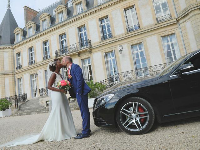 Le mariage de Massira  et Nicolas à Santeny, Val-de-Marne 1