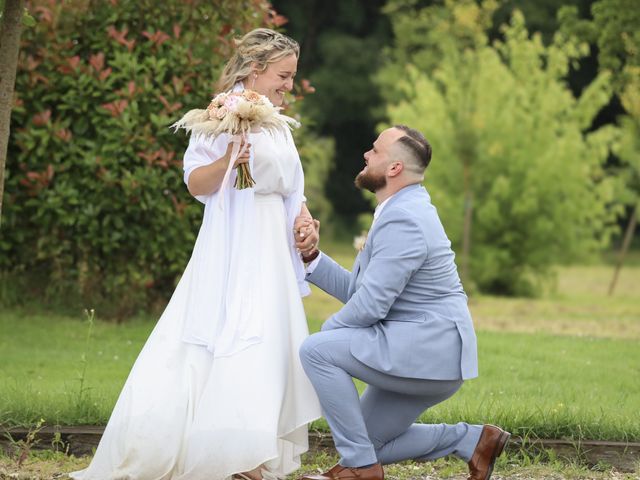 Le mariage de Nagoua et Mélanie  à Saint-Caprais-de-Lerm, Lot-et-Garonne 2