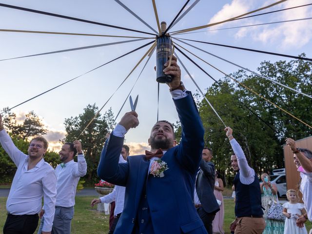 Le mariage de Sarah et Kévin à Rouillac, Charente 7