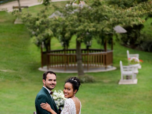 Le mariage de Léo et Camille à Saint-Samson-de-la-Roque, Eure 20