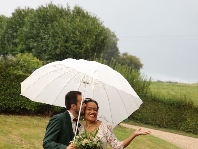 Le mariage de Léo et Camille à Saint-Samson-de-la-Roque, Eure 21