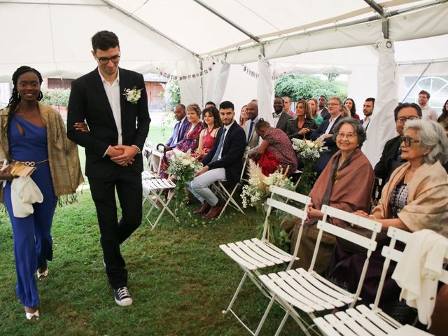 Le mariage de Léo et Camille à Saint-Samson-de-la-Roque, Eure 23