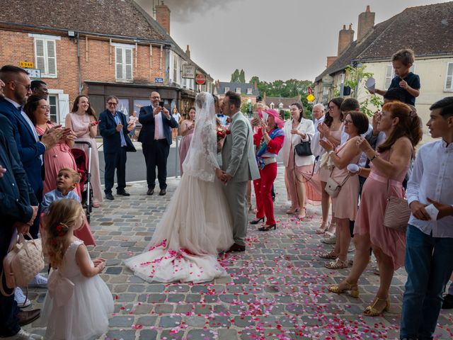 Le mariage de Arnaud et Aurore à Sémoy, Loiret 16