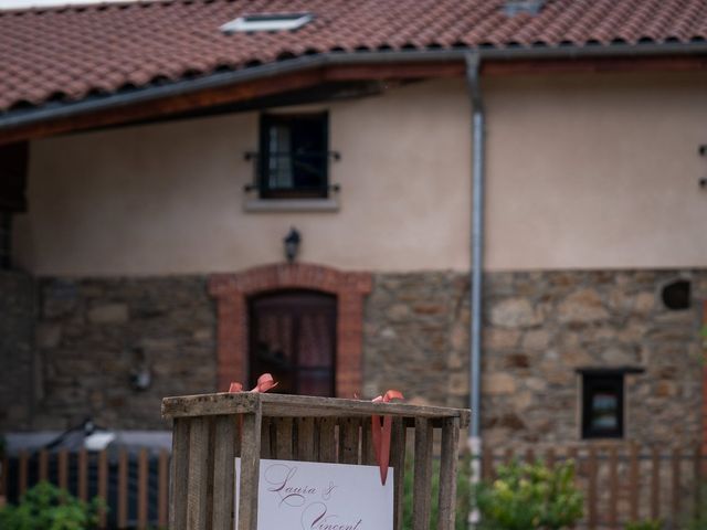 Le mariage de Vincent et Laura à Grézieu-le-Marché, Rhône 3