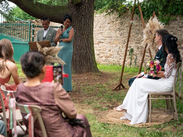 Le mariage de Vincent et Laura à Grézieu-le-Marché, Rhône 7