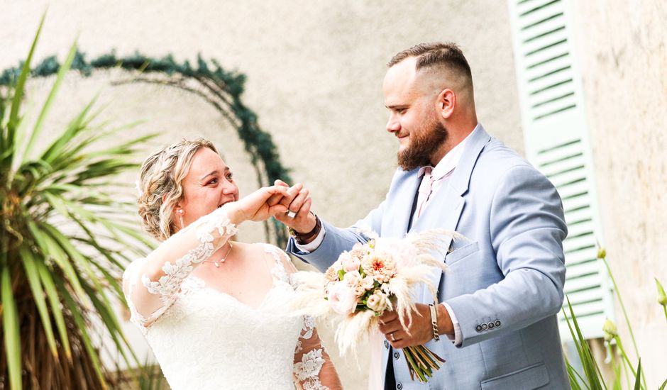 Le mariage de Nagoua et Mélanie  à Saint-Caprais-de-Lerm, Lot-et-Garonne