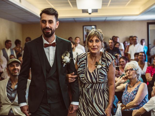 Le mariage de Julien et Adeline à Saint-Front-de-Pradoux, Dordogne 55