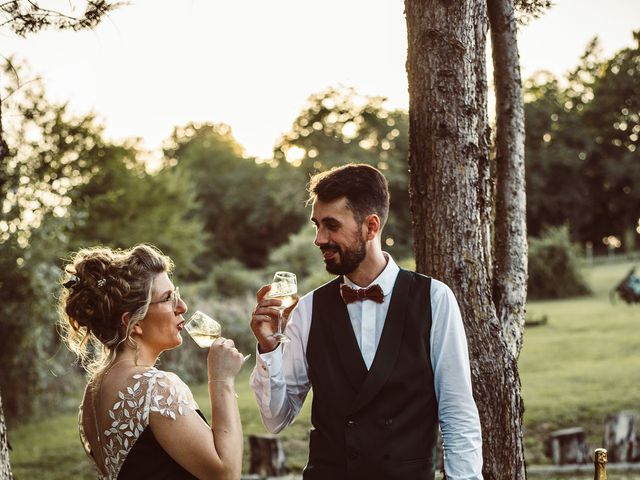 Le mariage de Julien et Adeline à Saint-Front-de-Pradoux, Dordogne 136