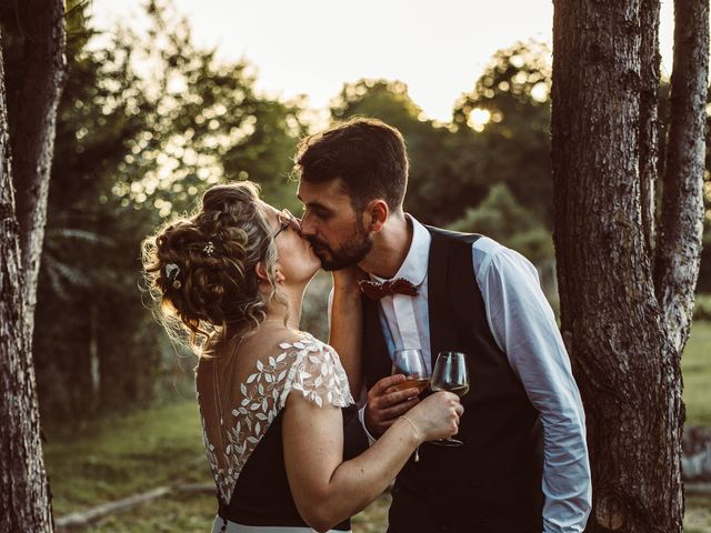 Le mariage de Julien et Adeline à Saint-Front-de-Pradoux, Dordogne 137