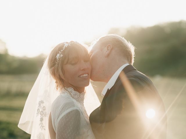 Le mariage de Hamish et Tara à Magny-Cours, Nièvre 23