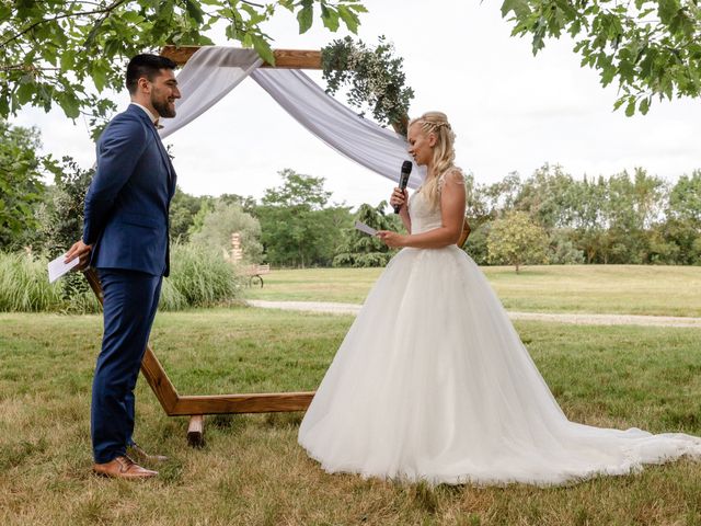 Le mariage de Alec et Mathilde  à Saint-Clar-de-Rivière, Haute-Garonne 12